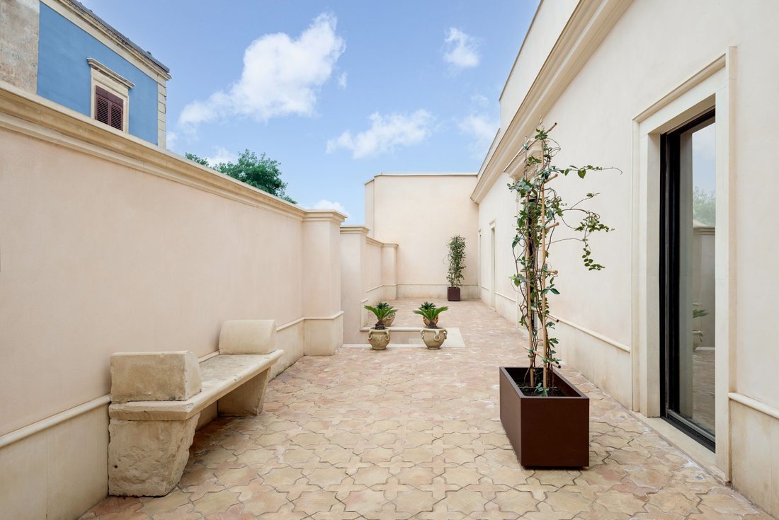Villa in Ognina-Lungomare De Gasperi, Catania, Italy 5 - 17374912