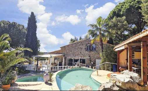 Villa in Sainte-Maxime, Provence-Alpes-Côte d'Azur, France 1