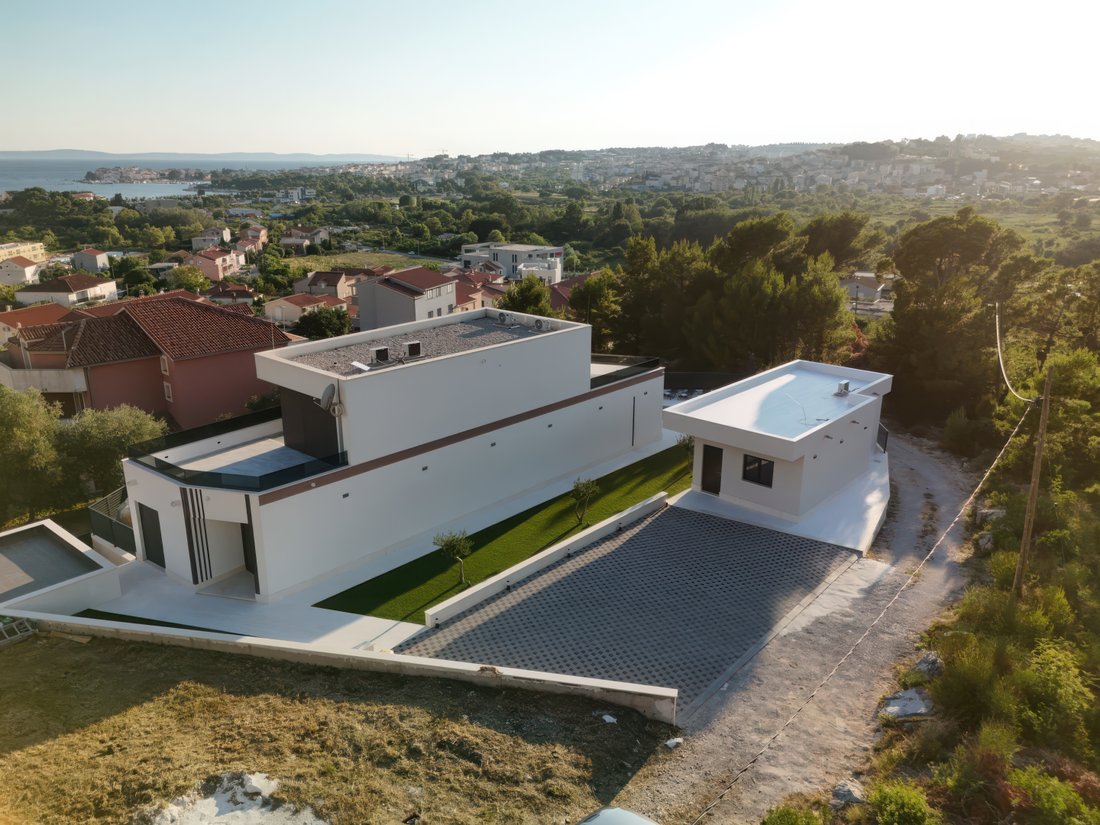 Villa in Miljevac, Split-Dalmatia County, Croatia 3 - 17378980