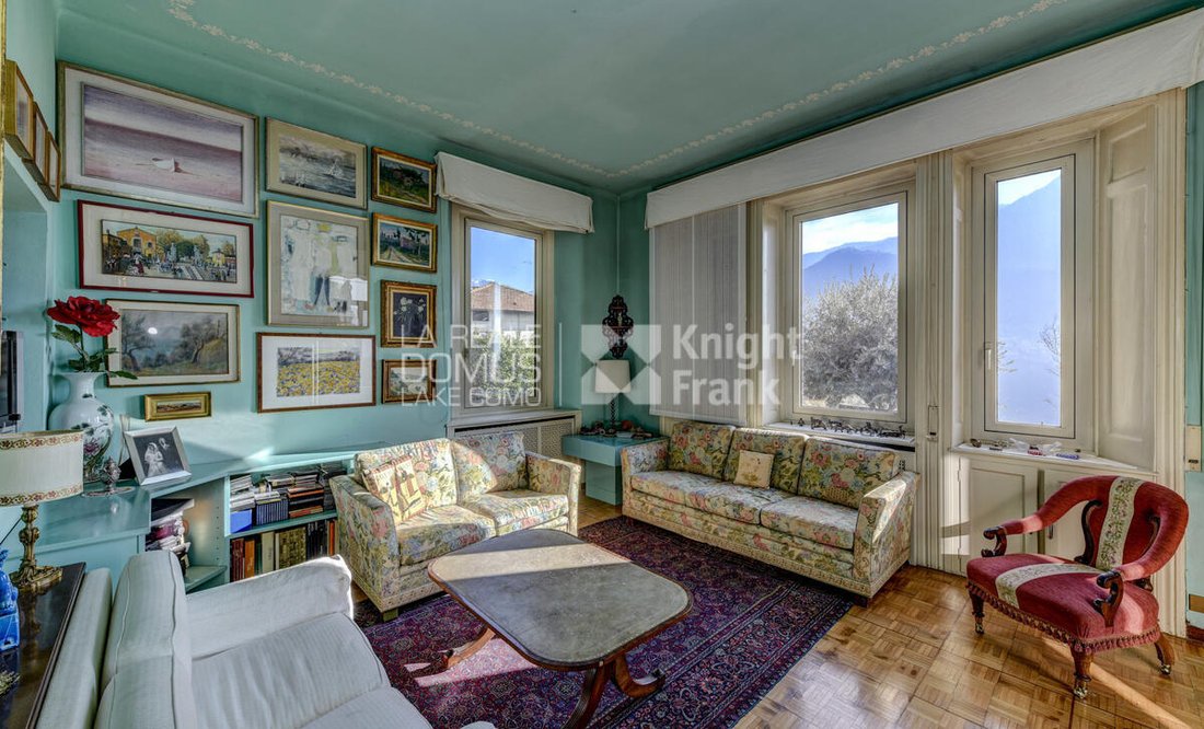 Villa in Moltrasio, Lombardy, Italy 2 - 17379001