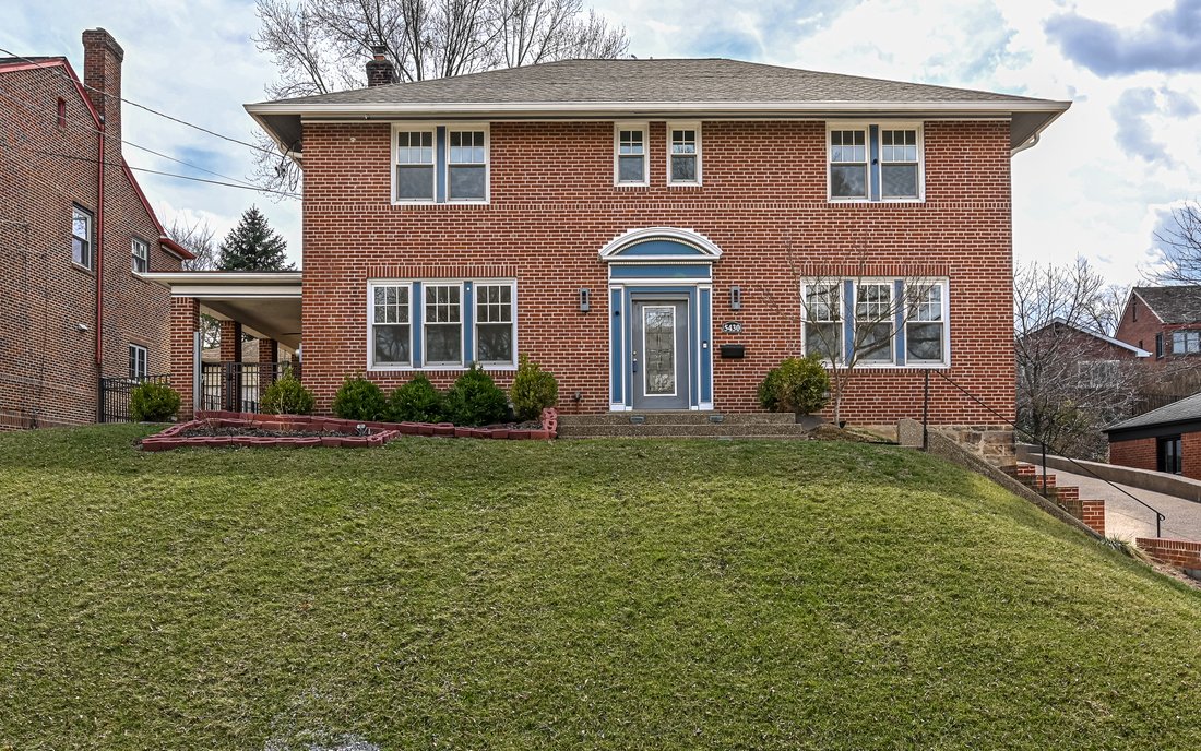 House in Pittsburgh, Pennsylvania, United States 2 - 17380254