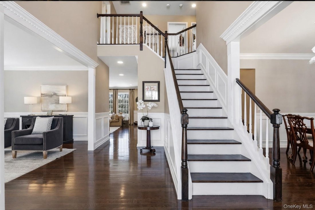 House in Baldwin Place, New York, United States 2 - 17380132