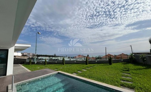 Villa in Agua de Pena, Madeira, Portugal 1