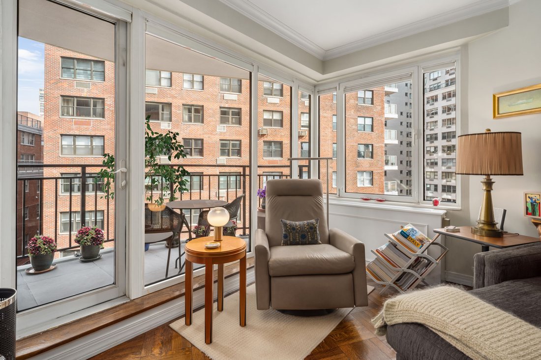 Co Op in New York, New York, United States 3 - 17380256