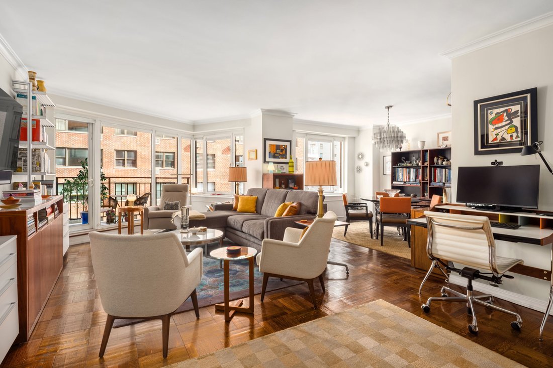 Co Op in New York, New York, United States 1 - 17380256
