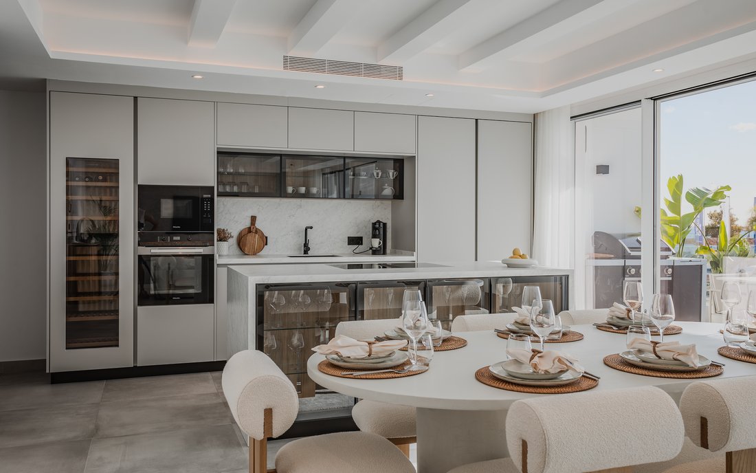 Penthouse in Puerto Banús, Marbella, Spanien 1 - 17380215