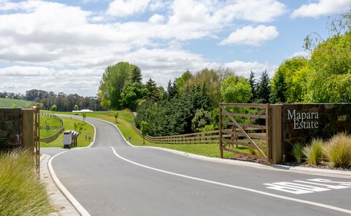 Land in Taupo, Waikato, New Zealand 1