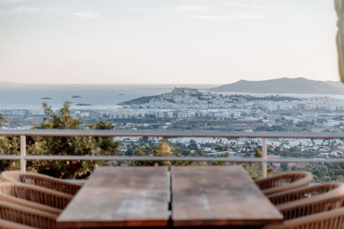Villa in Can Furnet, Santa Eularia des Riu, Balearic Islands 5 - 17380310