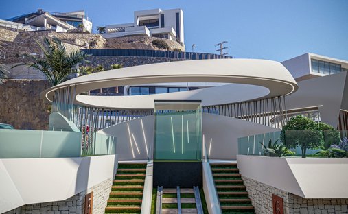 Villa in Calp / Calpe, Valencian Community, Spain 1