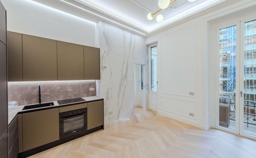 Apartamento en Centrale, Milán, Italia 1