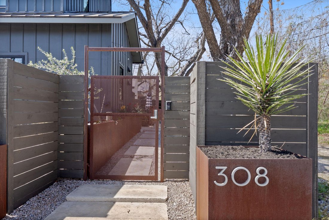 Condo in Austin, Texas, United States 5 - 17383374