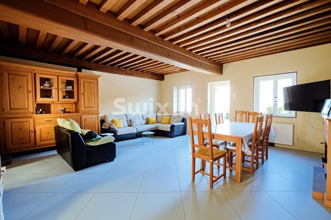 Estate in Porte de Beaune, Beaune, France 4 - 17380556