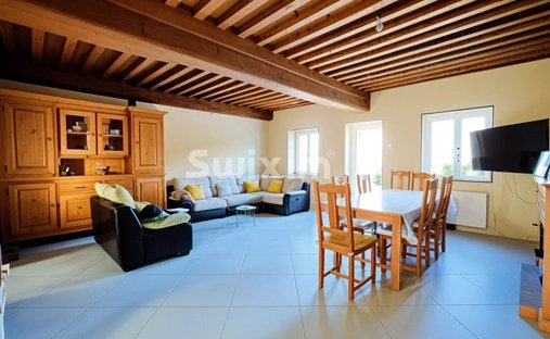 19th Century Château With 4,34 Hectare Wooded Park Swimming Pool Burgundy, Near Beaune