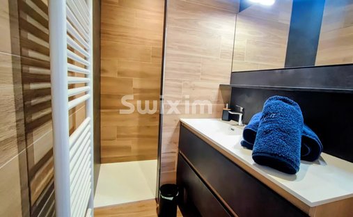 19th Century Château With 4,34 Hectare Wooded Park Swimming Pool Burgundy, Near Beaune