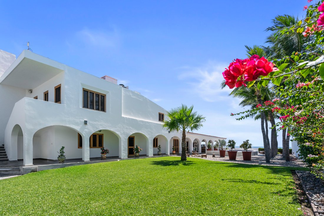 Pérula, Jalisco, Mexico 4 - 17385158