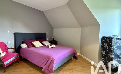 For Sale – Press House In A Peaceful Environment Near Pont L'evêque 14130