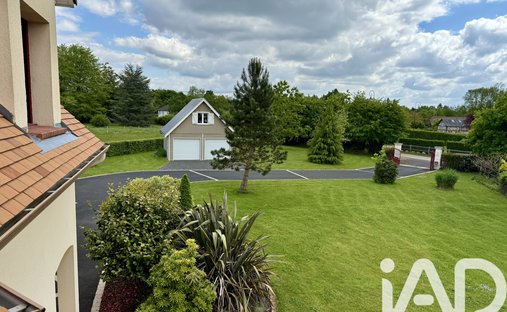 For Sale – Press House In A Peaceful Environment Near Pont L'evêque 14130