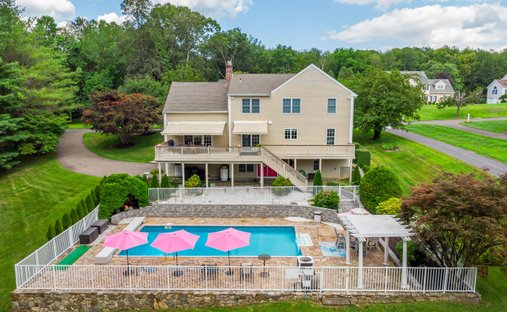 House in Danbury, Connecticut, United States 1