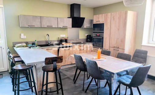 19th Century Château With 4,34 Hectare Wooded Park Swimming Pool Burgundy, Near Beaune