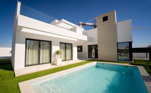 Villa in Los Alcazares, Región de Murcia, Spain 1