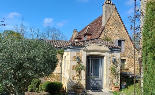 House in Sainte-Alvere, Val de Louyre et Caudeau, France 1