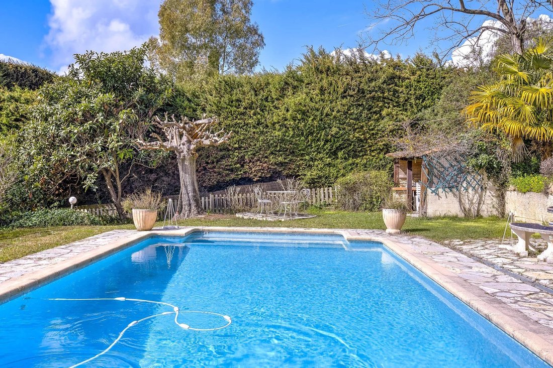 Villa in Mougins, Provence-Alpes-Côte d'Azur, France 3 - 17381638