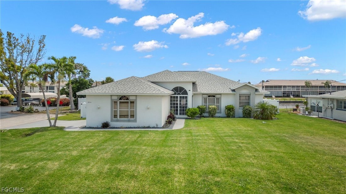 House in Cape Coral, Florida, United States 2 - 17384048