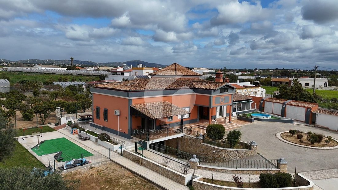 House in Faro (Se e Sao Pedro), Algarve, Portugal 4 - 17384503