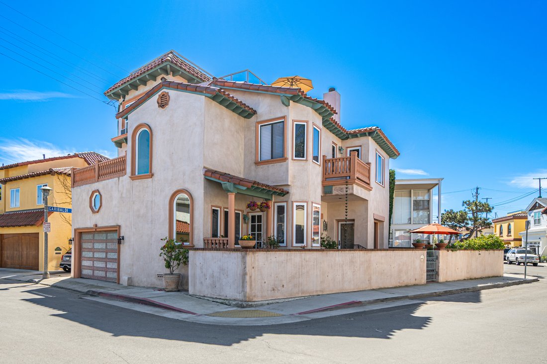 House in Signal Hill, California, United States 2 - 17381960