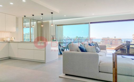 Apartamento en Quarteira, Algarve, Portugal 1