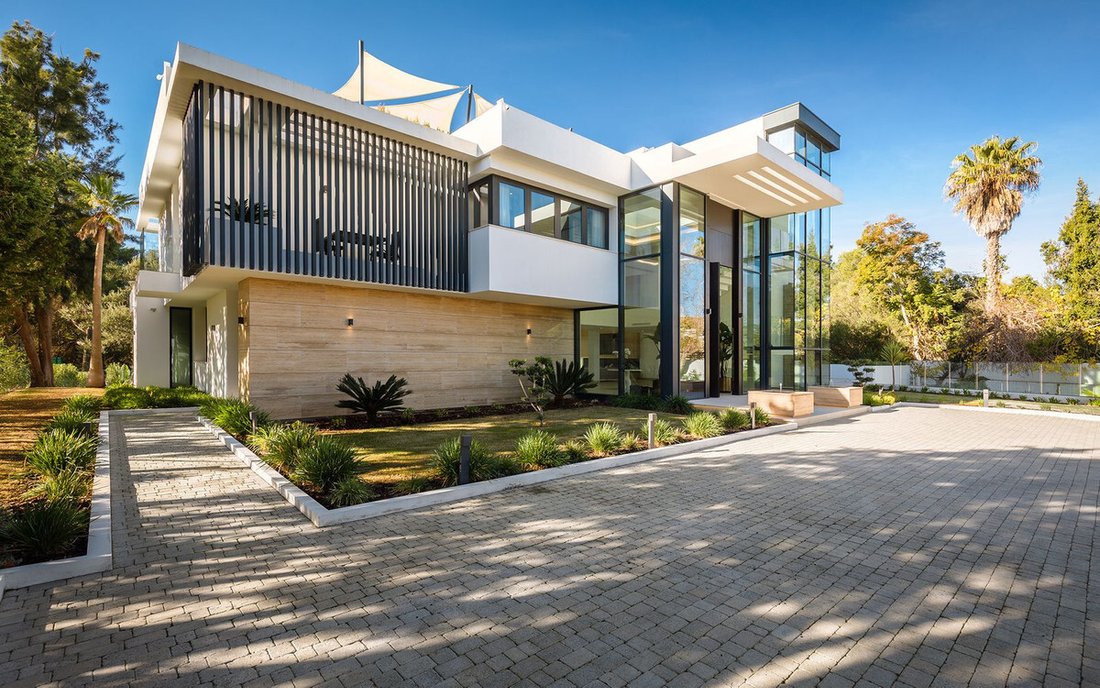 Villa in Sotogrande, San Roque, Andalusia 3 - 17381536