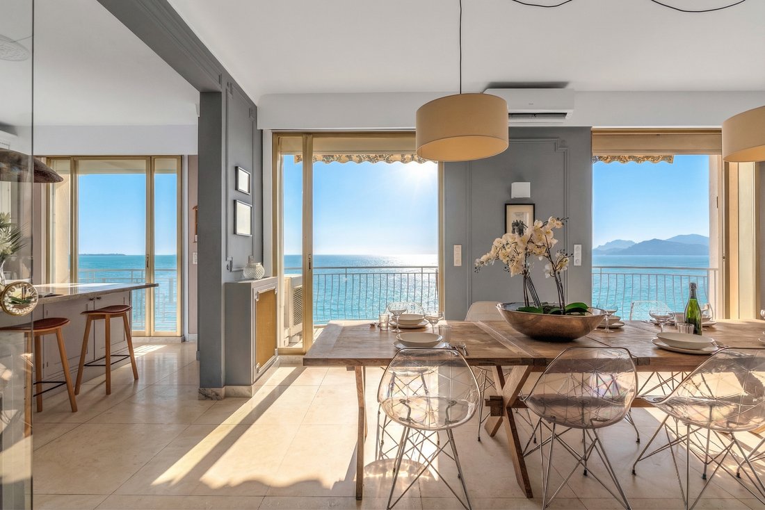 Apartment in Cannes, Provence-Alpes-Côte d'Azur, France 1 - 17373597
