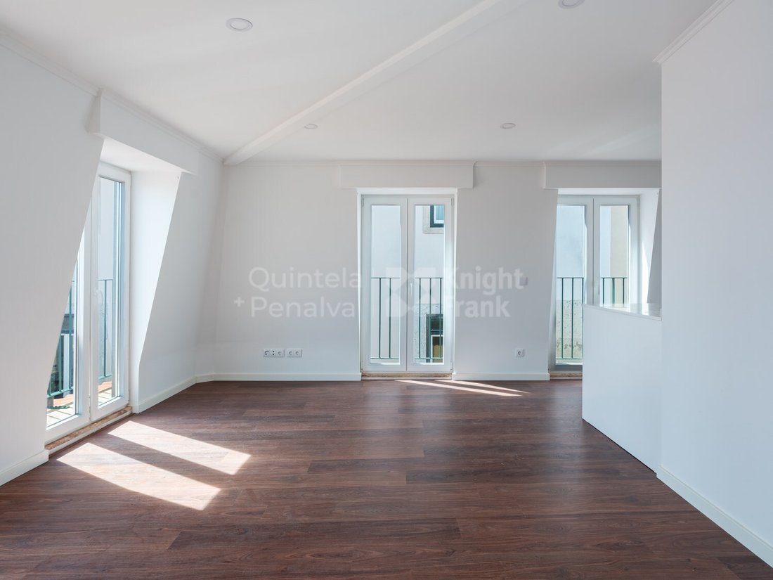 Apartment in Arroios, Lisbon, Portugal 5 - 17384560