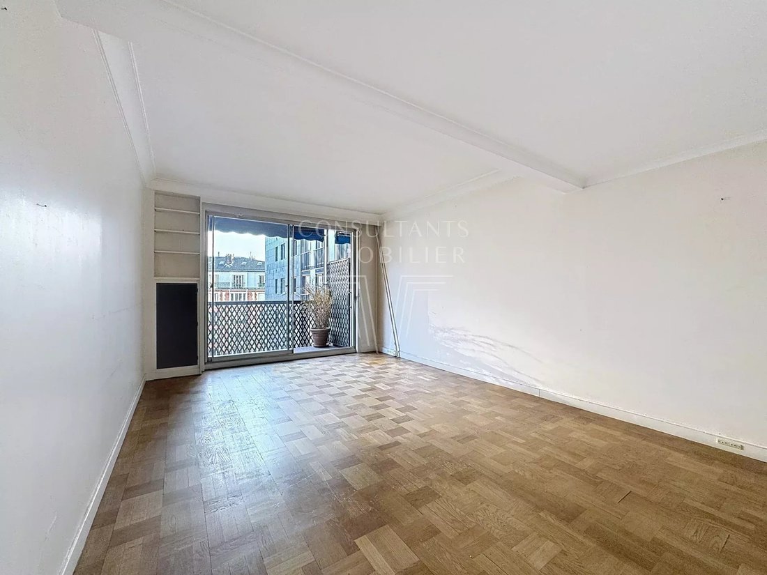 Apartment in Muette Nord, Paris 16e Arrondissement, Paris 1 - 17380559