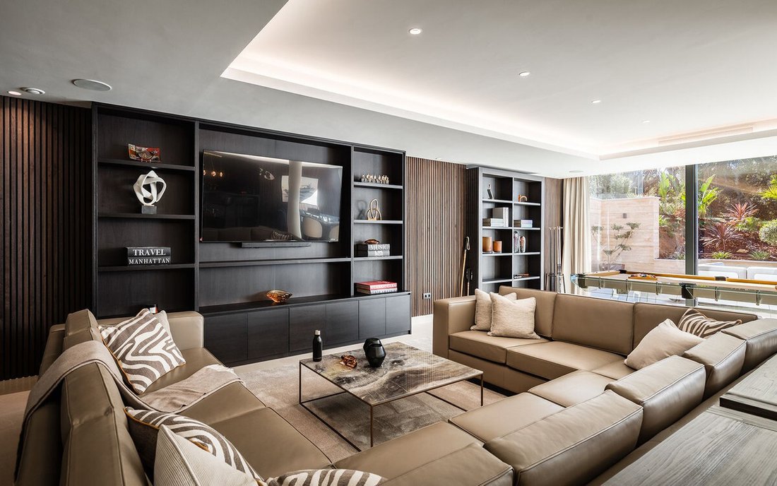 Villa in Sotogrande, San Roque, Andalusia 5 - 17381536