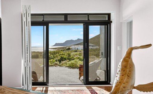 House in Rooi-Els, Western Cape, South Africa 1