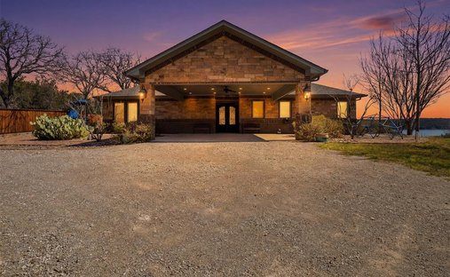 House in Graford, Texas, United States 1