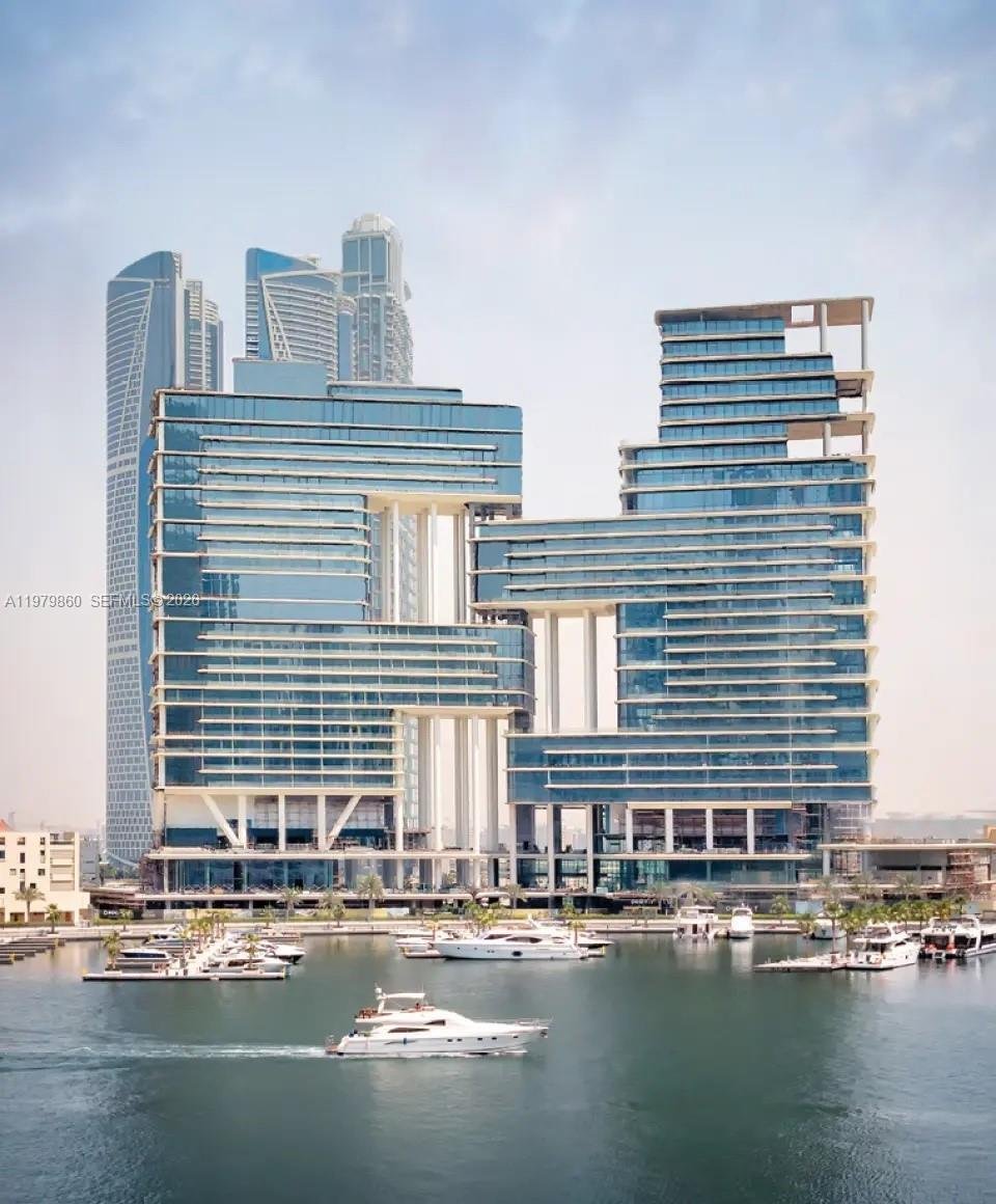 Condo in Business Bay, Dubai, United Arab Emirates 1 - 17380938