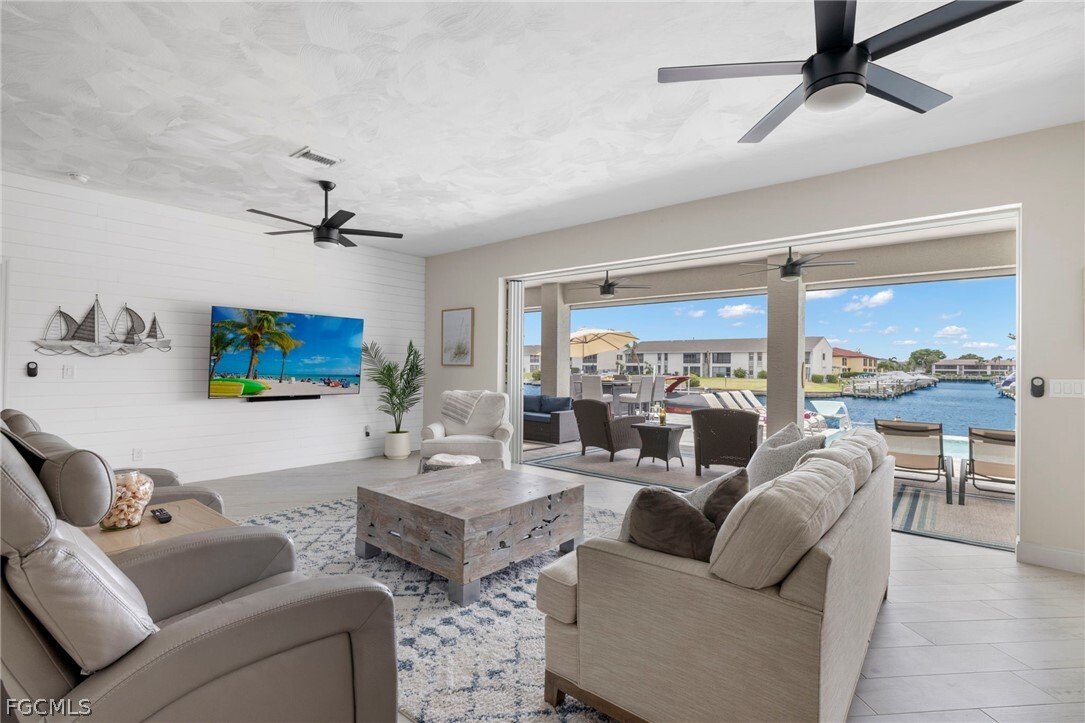 House in Cape Coral, Florida, United States 3 - 17384048