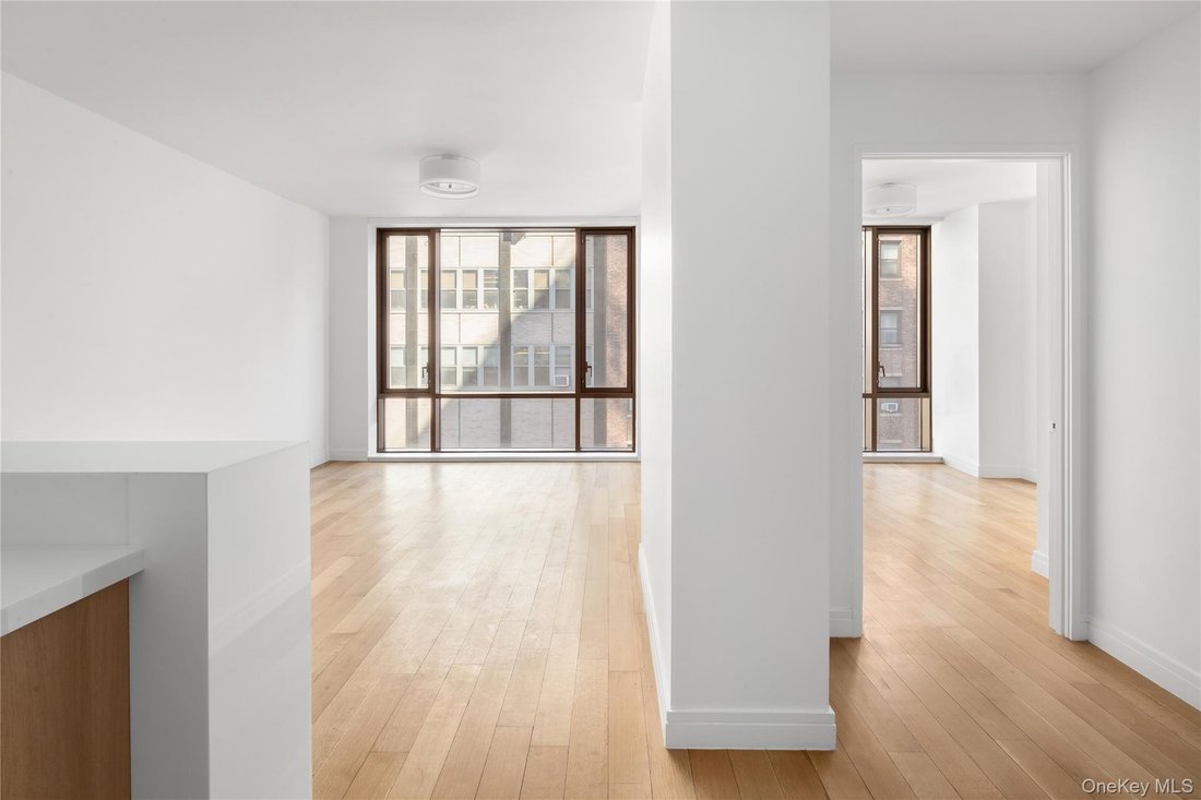 Condo in New York, New York, United States 2 - 17383032