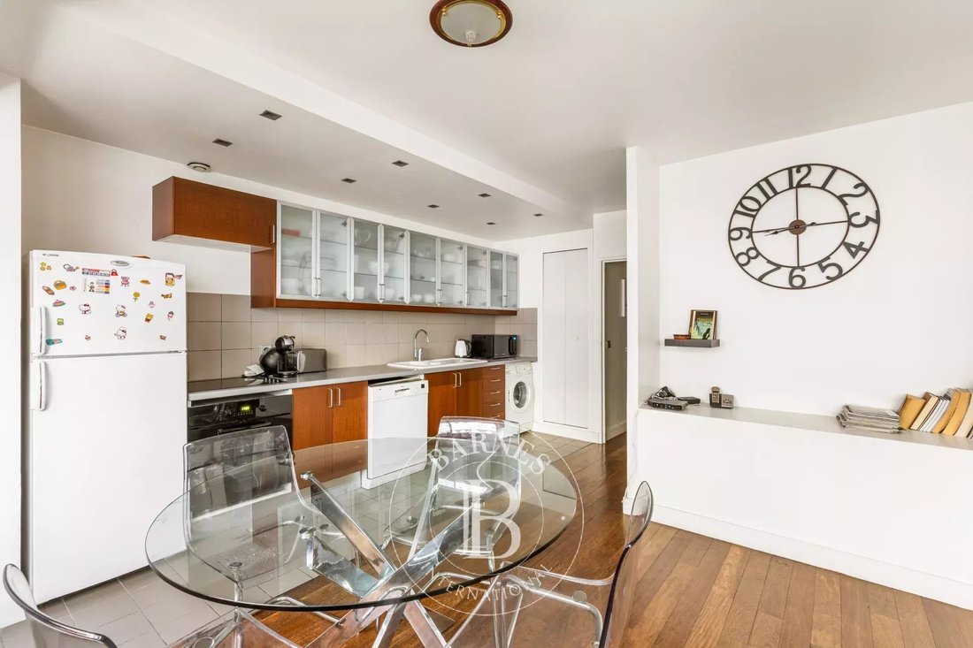 Apartment in Hoche-Friedland, Paris 8e Arrondissement, Paris 4 - 17381546