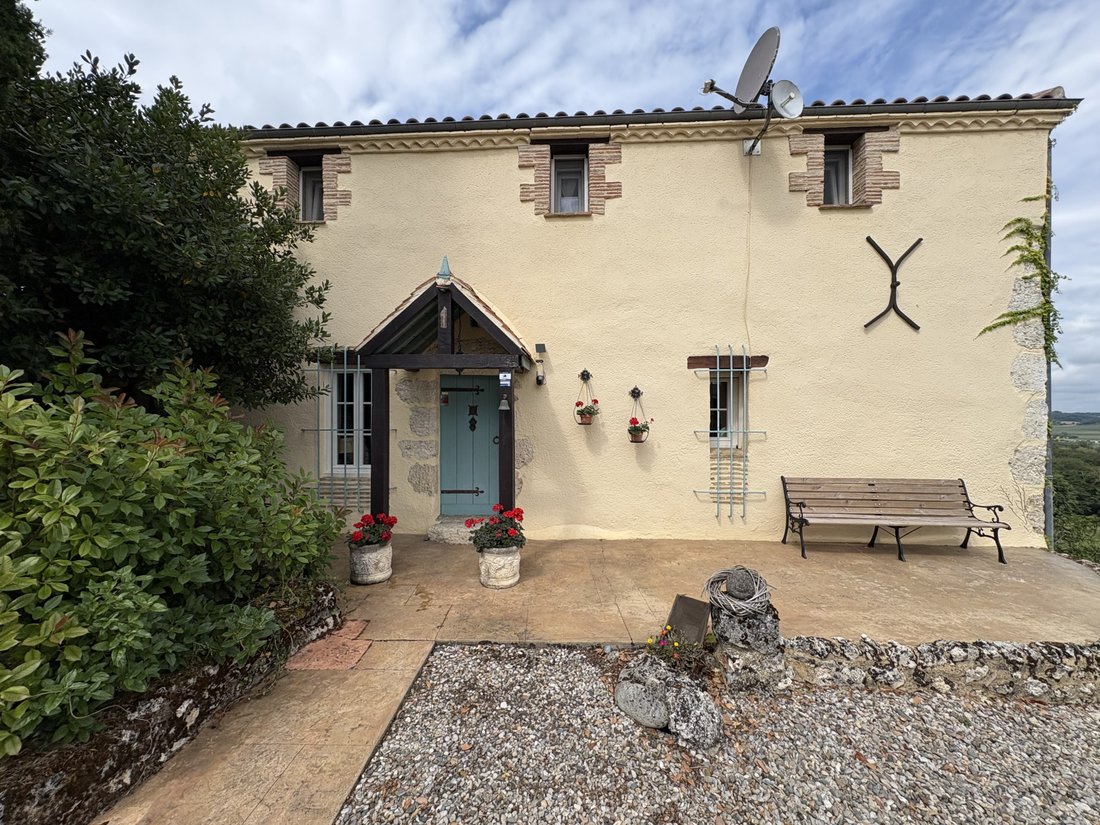 House in Castelmoron-sur-Lot, Nouvelle-Aquitaine, France 3 - 17383994