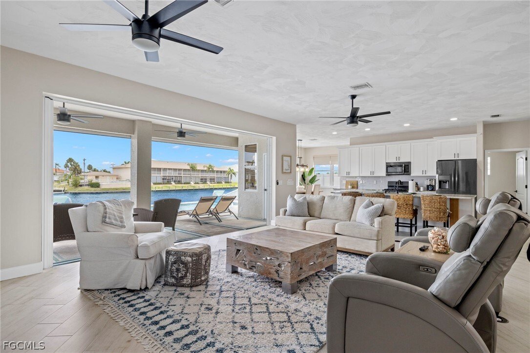 House in Cape Coral, Florida, United States 4 - 17384048
