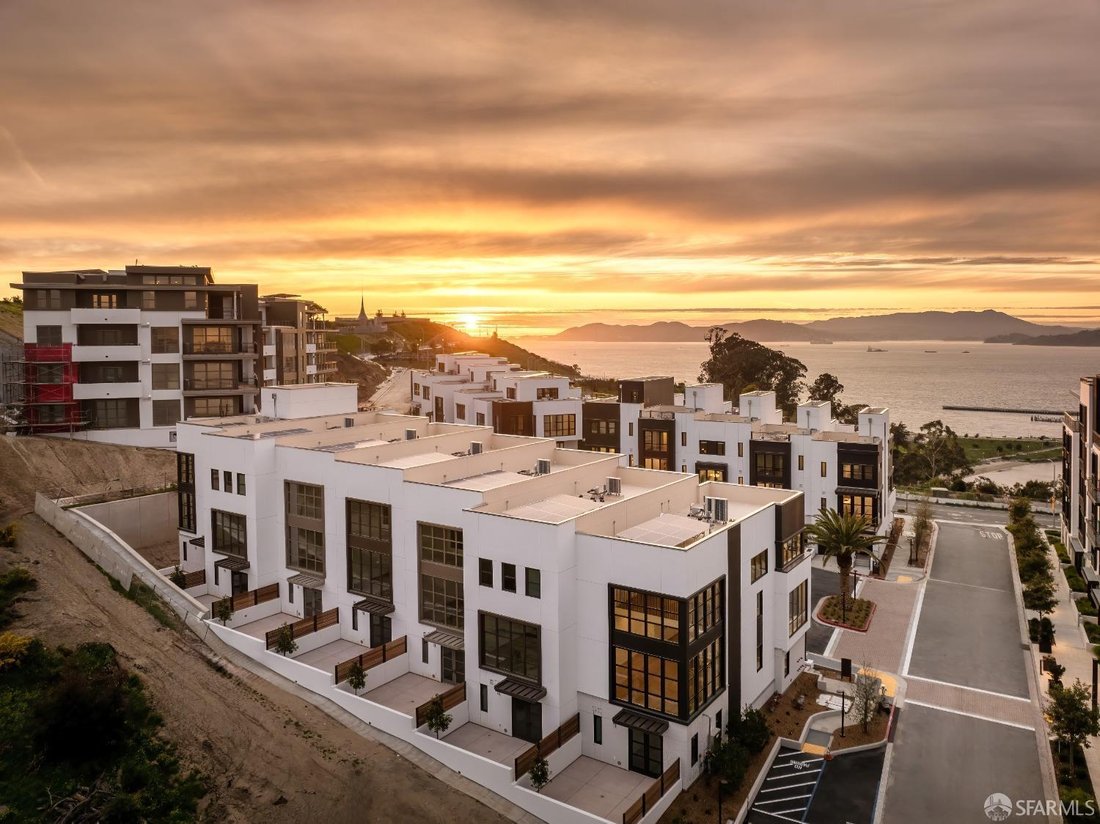 Condo in San Francisco, California, United States 2 - 17382987