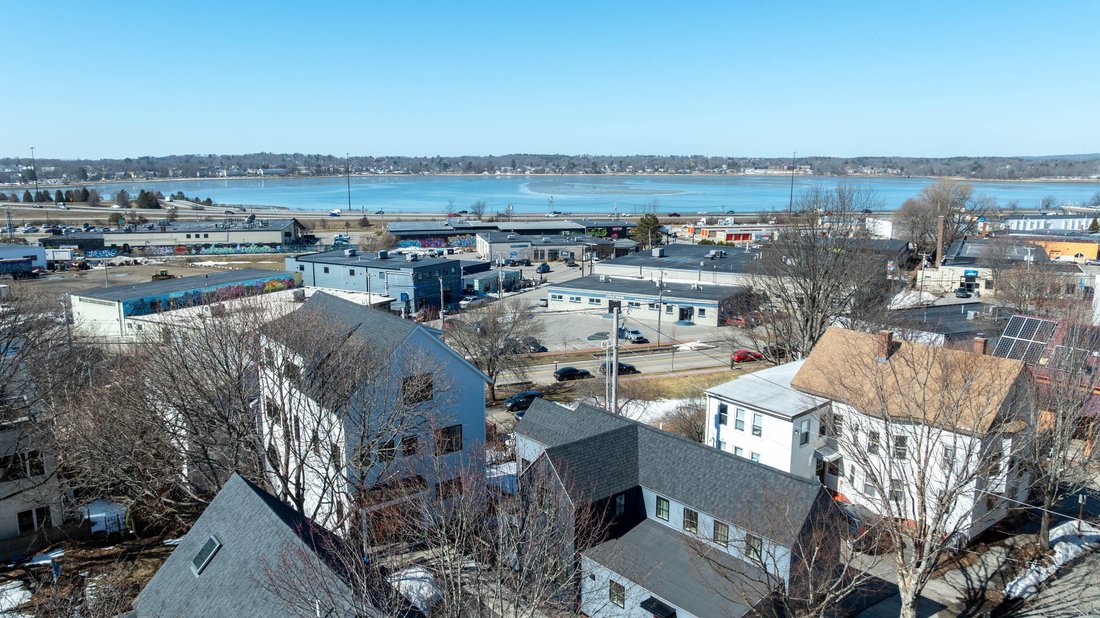 Condo in Portland, Maine, United States 4 - 17383501