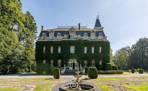 Castle in Destelbergen, Flanders, Belgium 1