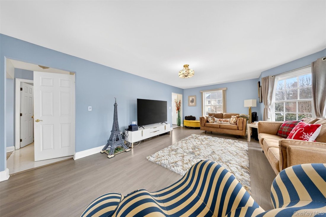 House in Roslyn, New York, United States 5 - 17383073