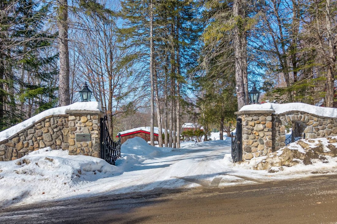 House in Sainte-Adèle, Quebec, Canada 3 - 17380592