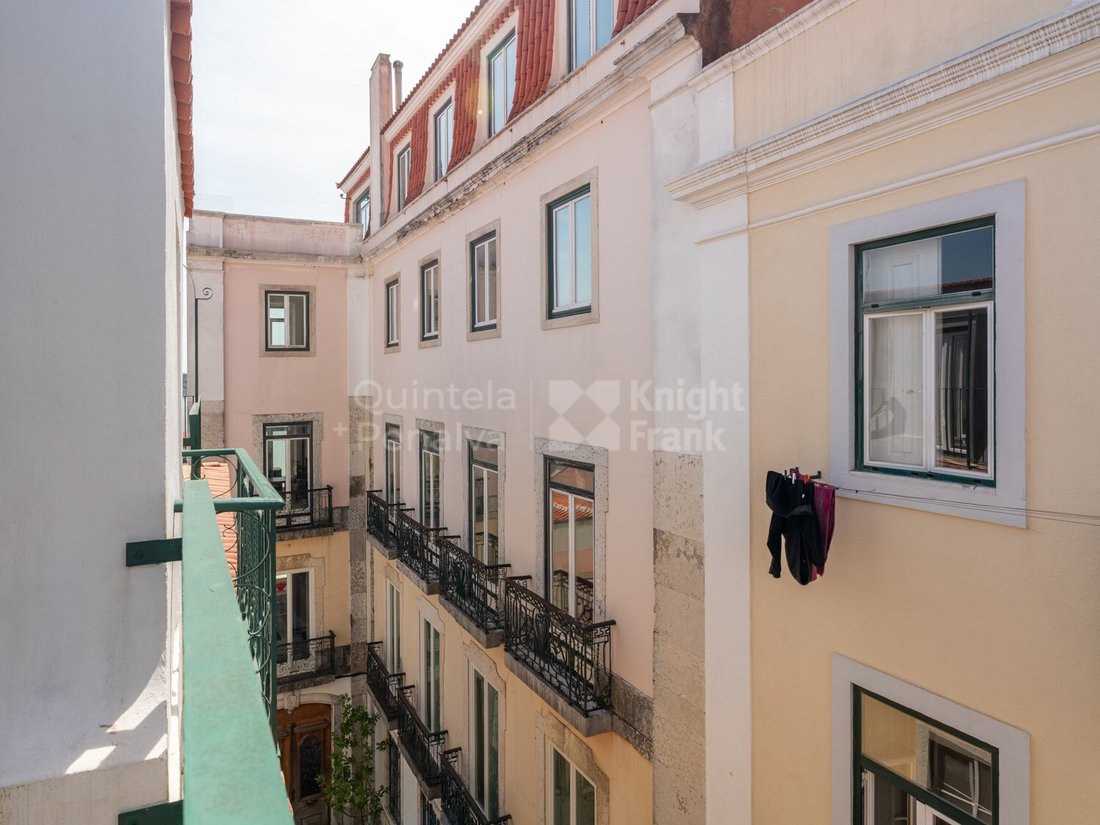 Apartment in Arroios, Lisbon, Portugal 3 - 17384560