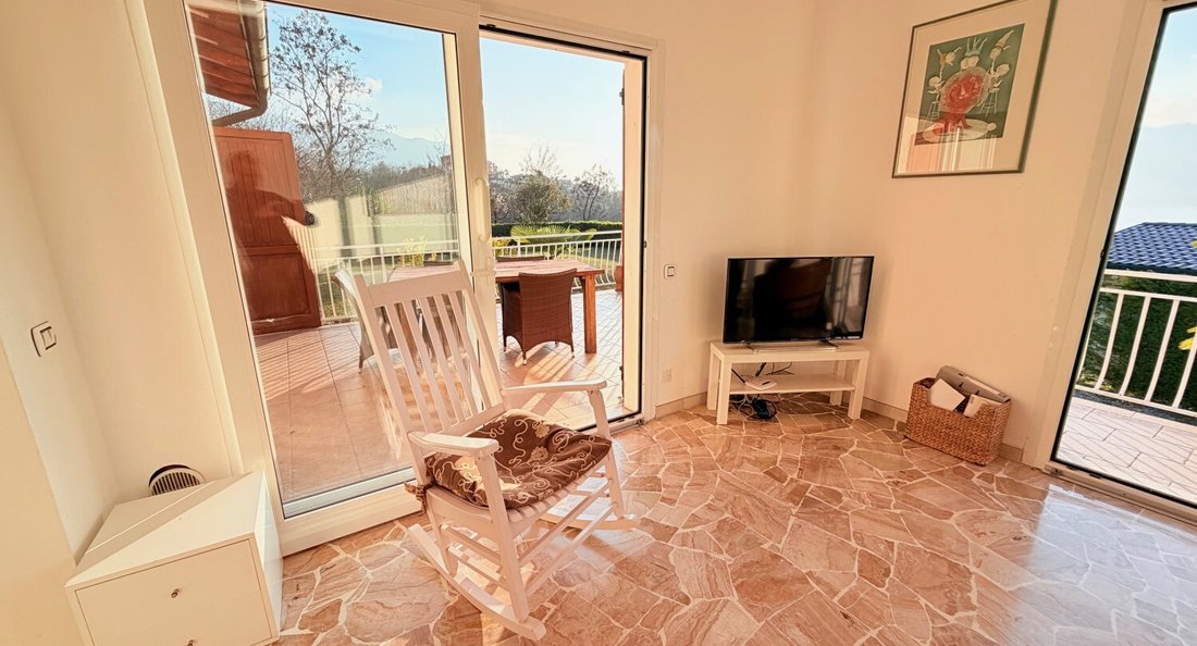 House in Bedero, Lombardy, Italy 4 - 17382946